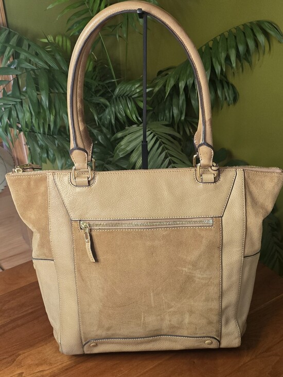 Vince Camuto Handbags - Vince Camuto Leather Suede Tan Mikey Tote Large